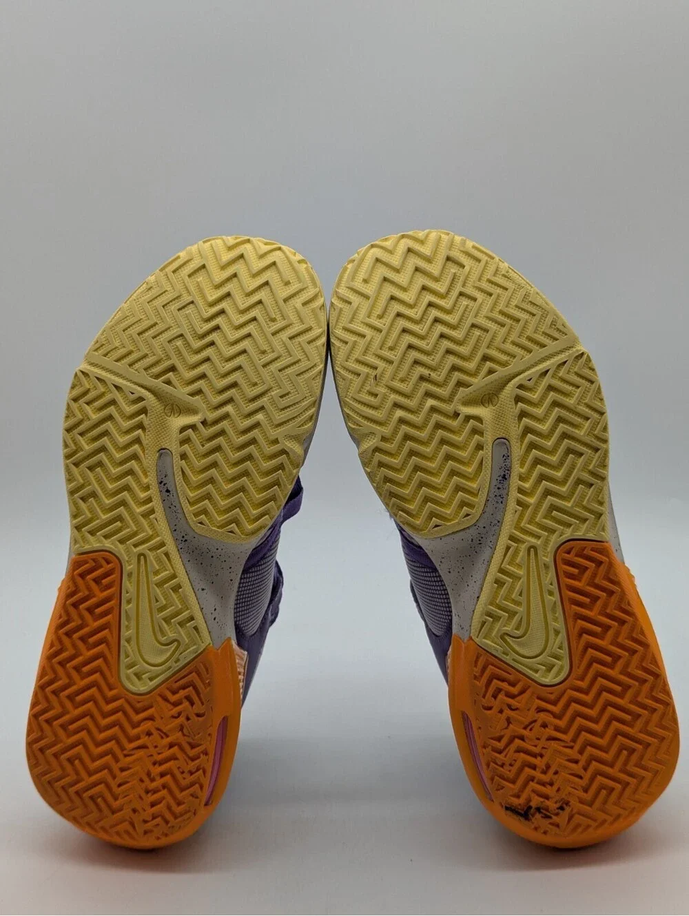 Nike LeBron Witness 7 Action Grape Purple Kids Size 6Y / Women's 7.5 DQ8650-101